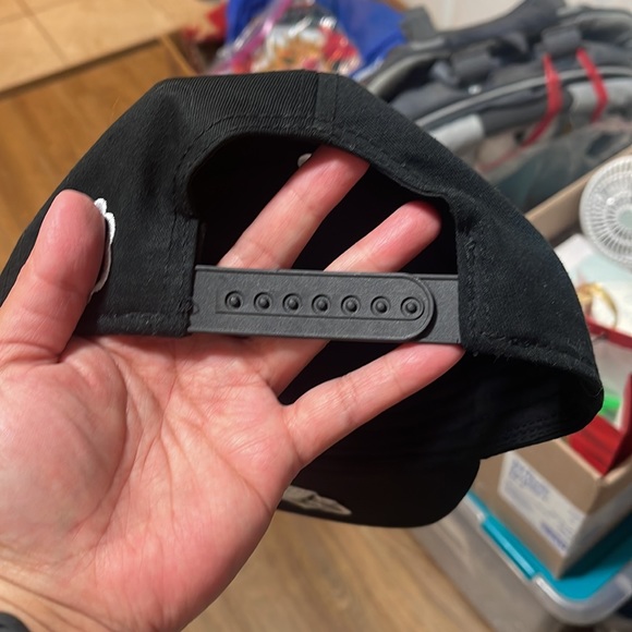 Black Unisex Aloha Trucker Hat - Picture 3 of 4